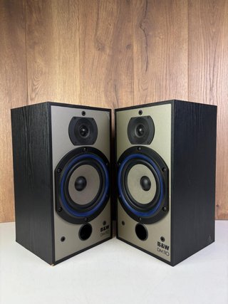 Bowers & Wilkins DM110 altavoces ingleses