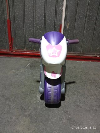 Moto de juguete rosa y morada Fever RR