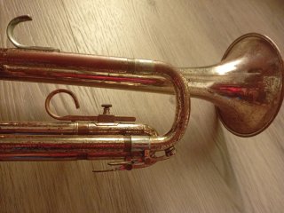 Trompeta Olds Ambassador
