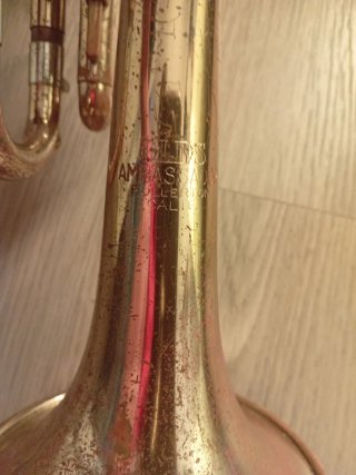 Trompeta Olds Ambassador
