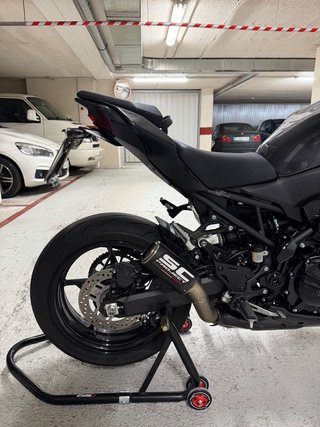 Kawasaki Z900 A2 2025 Negra