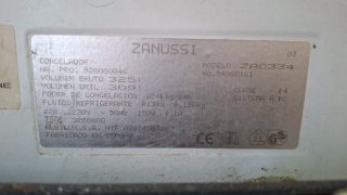 Arcón Congelador Zanussi 309L