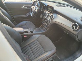 Mercedes-Benz GLA 200 CDI. AMG. Automatico