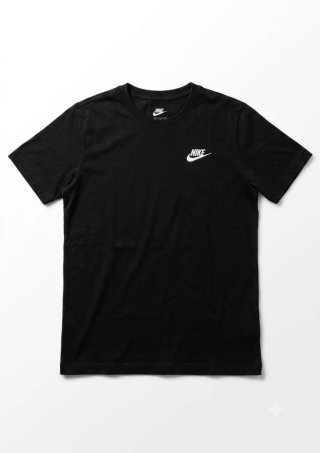 Camiseta Nike Negra Clásica