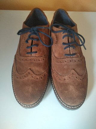 Zapatos Oxford Kilarney ante marrón