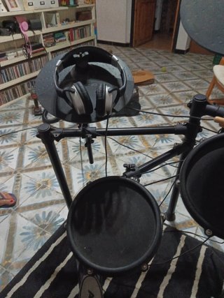 Batería Electrónica Alesis DM7X