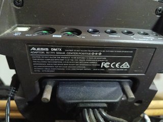 Batería Electrónica Alesis DM7X