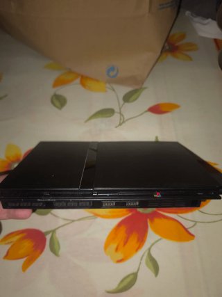 Console PlayStation 1 e 2 grigie