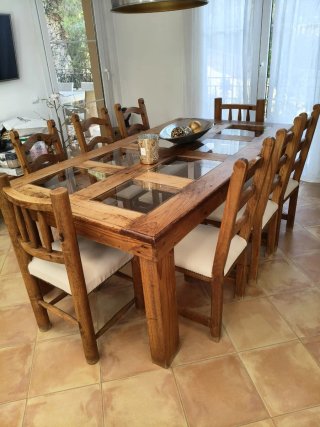 Conjunto mesa y 8 sillas comedor madera