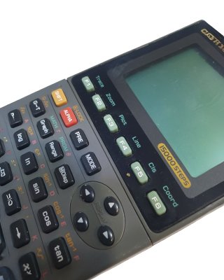 Calculadora Gráfica Casio fx-8700G 93950