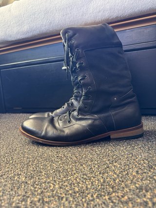 Botas AllSaints Piel Negra Cordones Cremallera