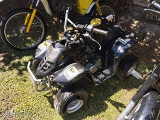 Lote: Vespino, Puch Minicros, Quad 110cc