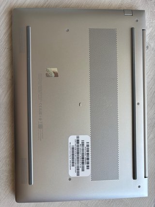 HP ProBook 460 G11 Ultra 5 16GB 512GB Como Nuevo