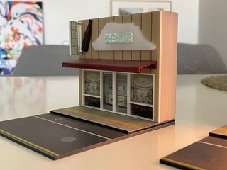 Diorama 7-Eleven 1/64 y restaurante.