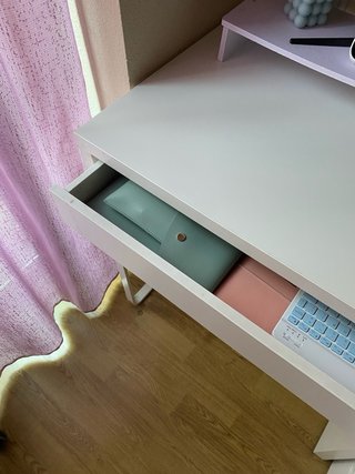 Mesa Escritorio IKEA Blanca modelo MICKE