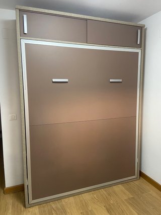 Cama Abatible Vertical 150x190 cm