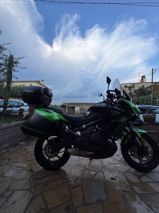 Kawasaki Versys 650 Adventure Verde