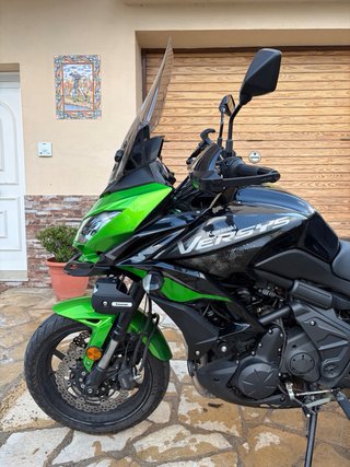 Kawasaki Versys 650 Adventure Verde