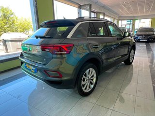 Volkswagen T-Roc 2.0 TDI  MÁS  DSG7  150cv