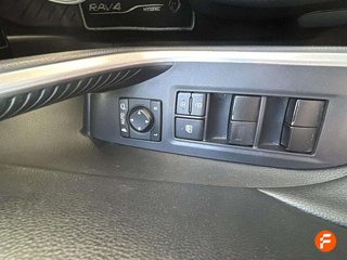 Toyota Rav4 2.5l 220H Business