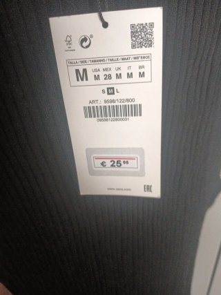 Camiseta Zara larga negra XS