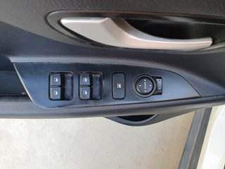 KIA Stonic 1.0 TGDI. Drive