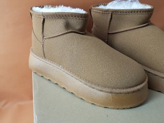 Botas UGG Classic Ultra Mini Plataforma Mujer