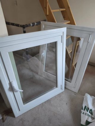 Ventana aluminio oscilobatiente