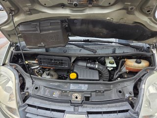RENAULT TRAFIC 2.5 dCI 150cv