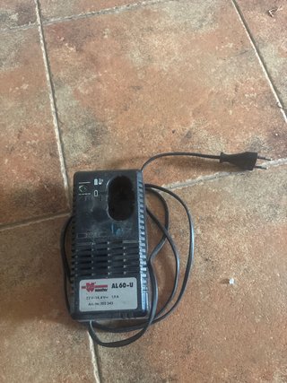 Cargador Batería Wurth AL60-U
