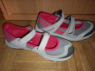 Zapatillas treking verano Quechua Talla 37
