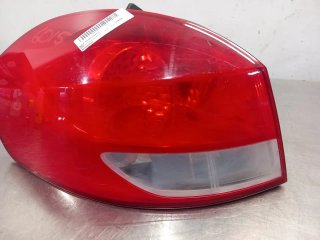 Piloto trasero izquierdo RENAULT CLIO III