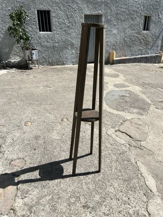 Estantería para plantas de madera