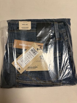 Pantalón vaquero Jack&Jones. Talla 43