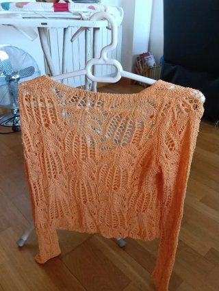 Jersey Bershka calado verano talla S