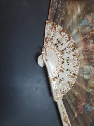 Precioso abanico vintage pintado