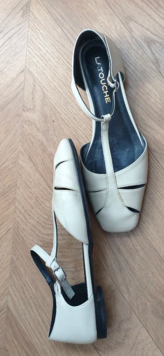 Zapatos T-bar LATOUCH Talla 41