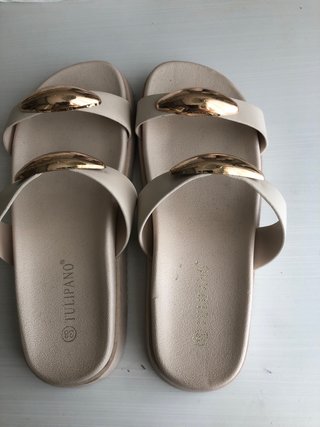 Sandalias Tulipano blancas y doradas