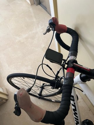 Bicicleta de carretera blanca