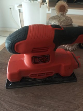 Lijadora Eléctrica Black+Decker