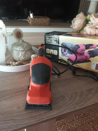 Lijadora Eléctrica Black+Decker