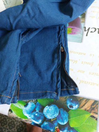 Pantalones vaqueros Zara Talla 42 Azul