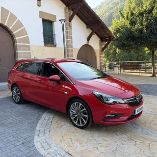 Opel Astra 1.6 CDTI SS 160cv Excellence ST