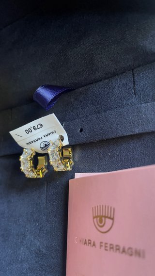 Pendientes Chiara Ferragni Dorados con Cristales