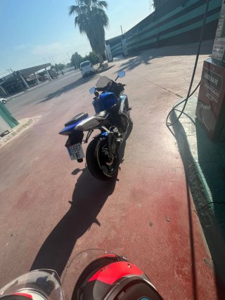 Suzuki GSXR K7 68mil Azul/Blanco