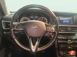 Infiniti Q30 2.2D SPORT 7DCT