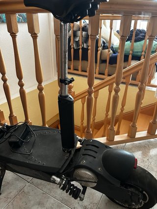 Patinete eléctrico con asiento
