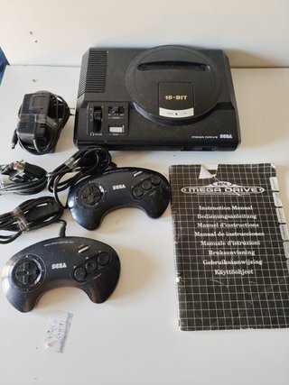Sega Mega Drive Console Nera
