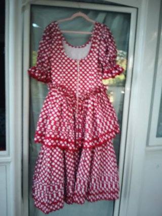 Vestido Flamenca burdeos Lunares Blancos