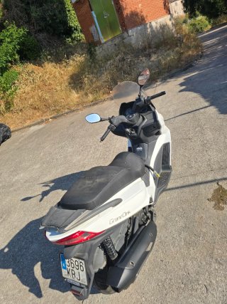 Kymco GranDink 300 ABS Blanca